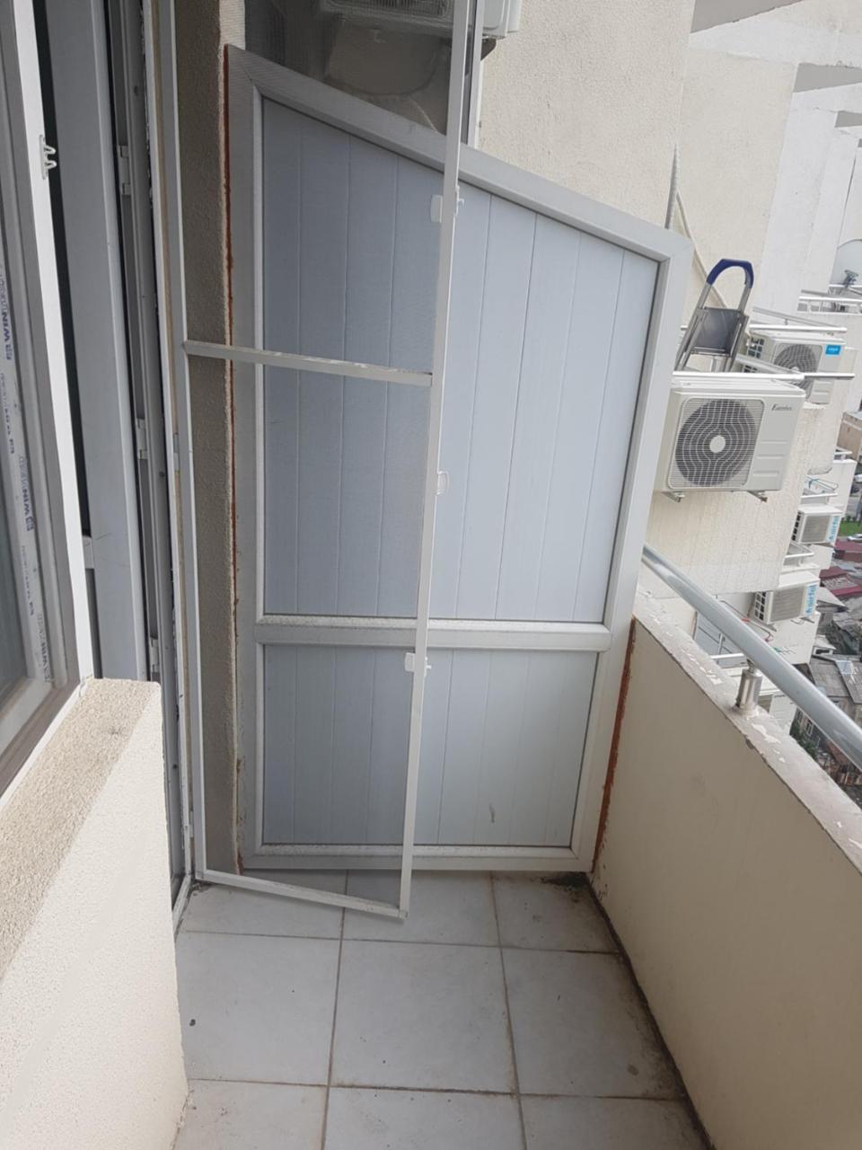 Sky-G Sea View Apartment บาทูมิ ภายนอก รูปภาพ