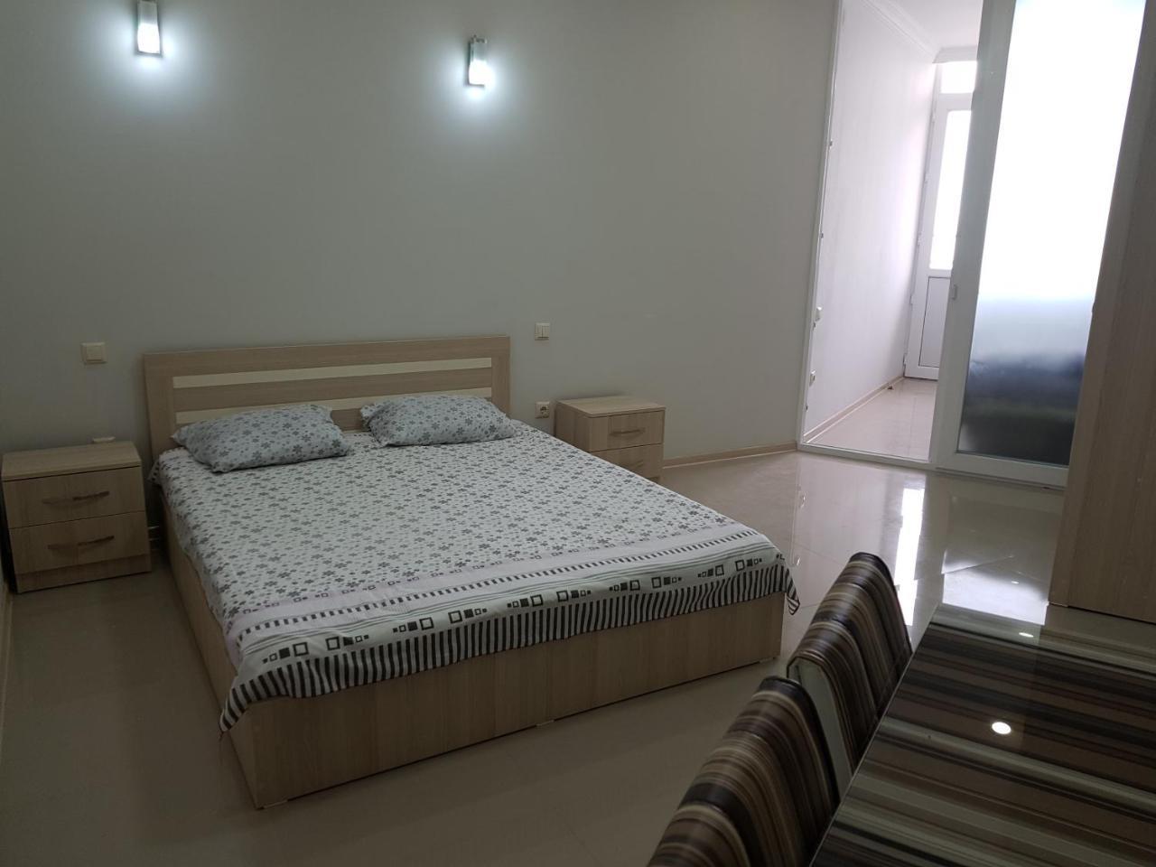 Sky-G Sea View Apartment บาทูมิ ภายนอก รูปภาพ