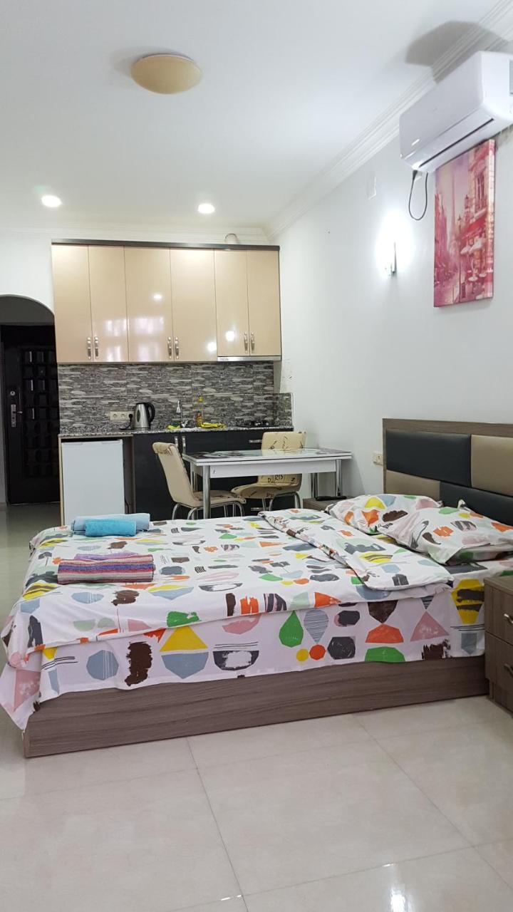 Sky-G Sea View Apartment บาทูมิ ภายนอก รูปภาพ